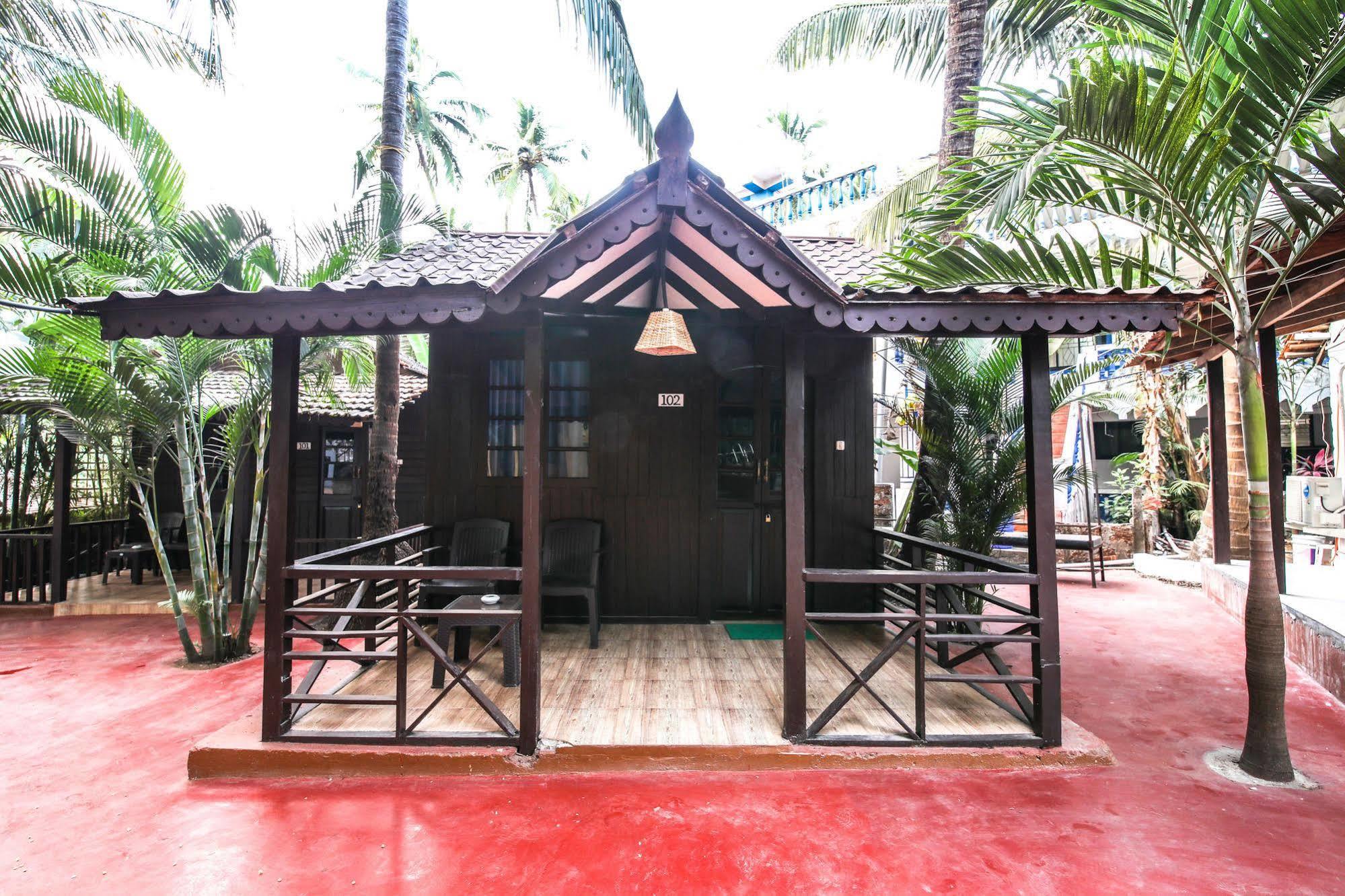 Treebo Trend Ashwem Beach Resort Goa Мандрем Экстерьер фото